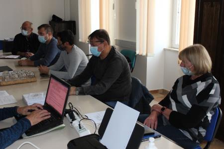 UVEDBA V DELO ZA GRADNJO ŠPORTNE DVORANE BOVEC 5